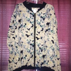 Gently used Cato Floral Lightweight Windbreaker